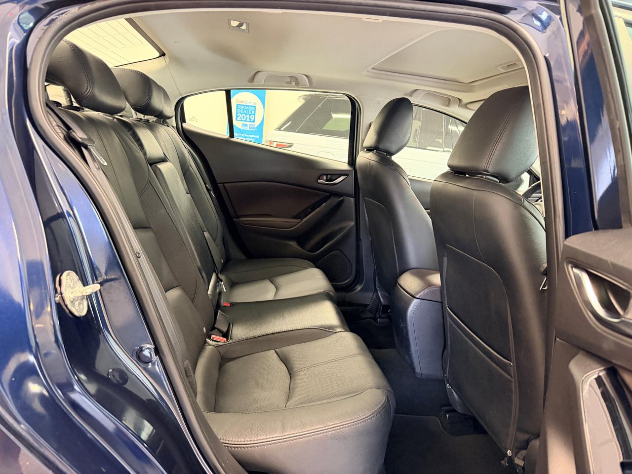 Mazda Mazda3 4-Door Grand Touring Manual 2018