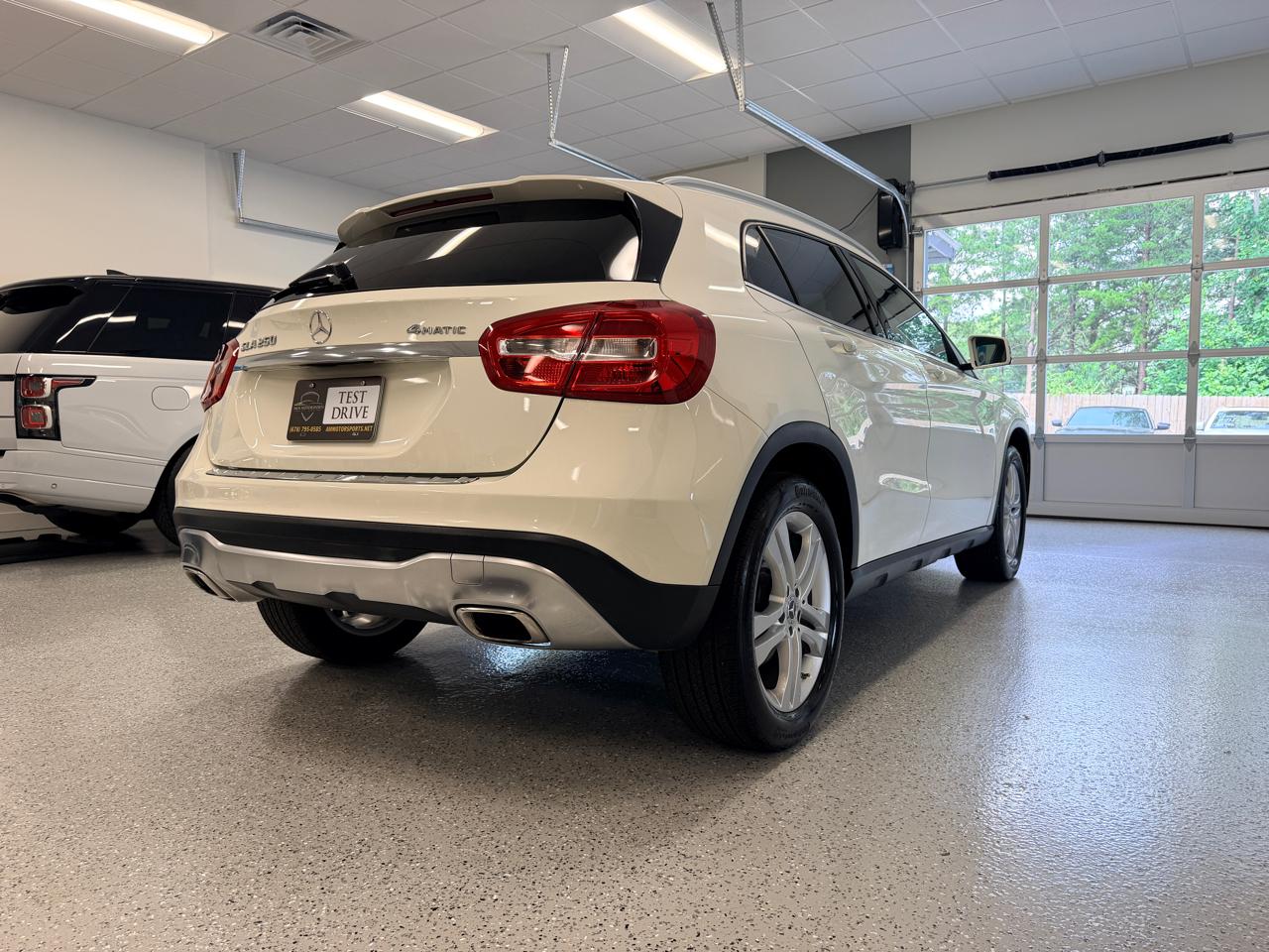 Mercedes-Benz GLA GLA 250 4MATIC SUV 2018