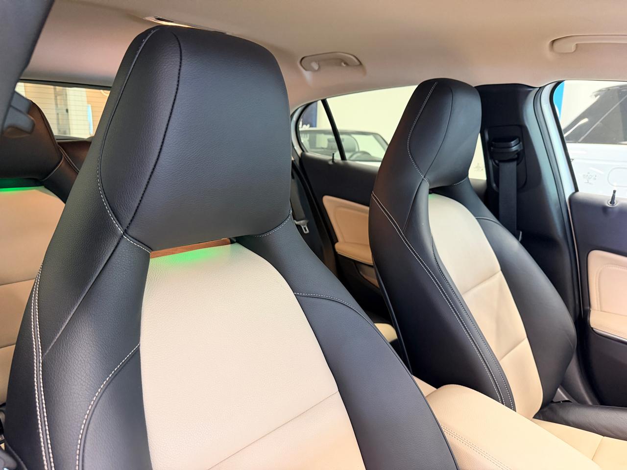 Mercedes-Benz GLA GLA 250 4MATIC SUV 2018