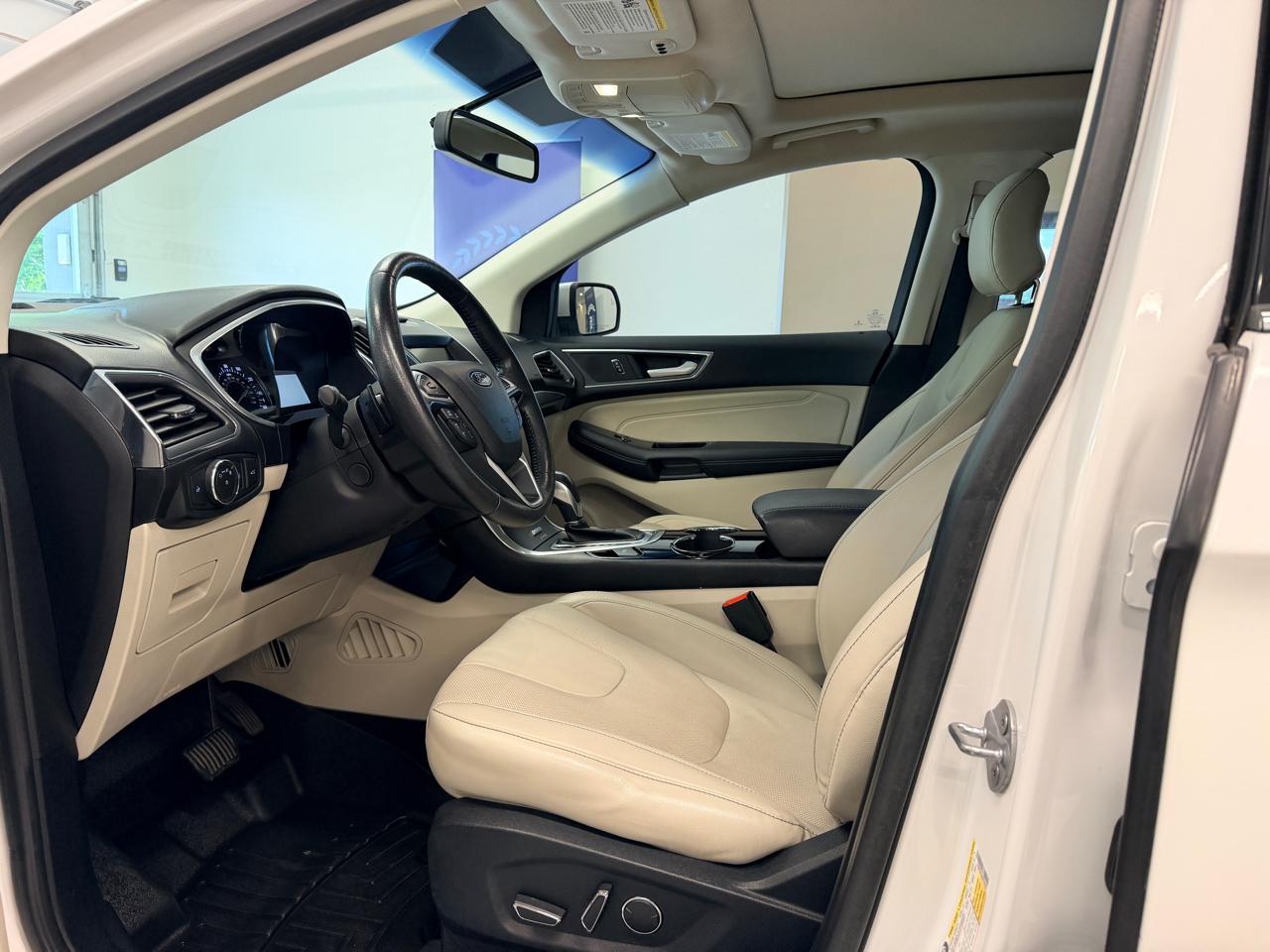 Ford Edge Titanium FWD 2017