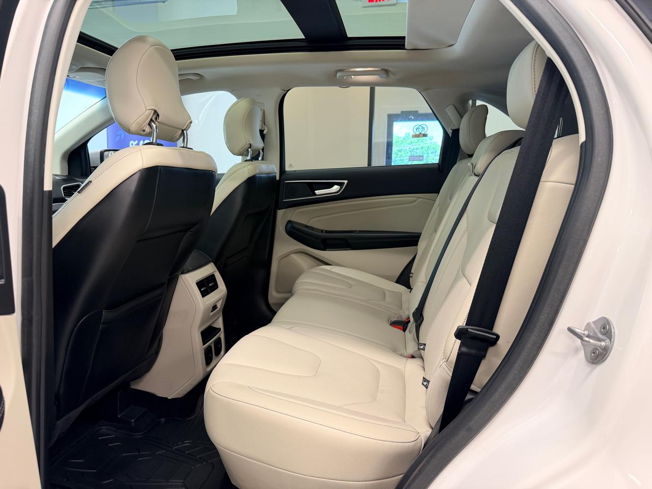 Ford Edge Titanium FWD 2017