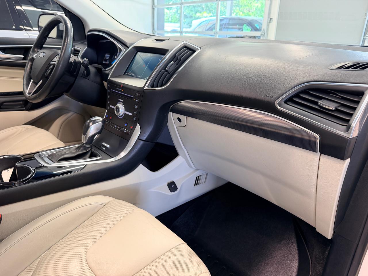 Ford Edge Titanium FWD 2017