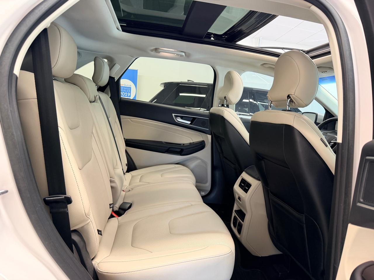 Ford Edge Titanium FWD 2017