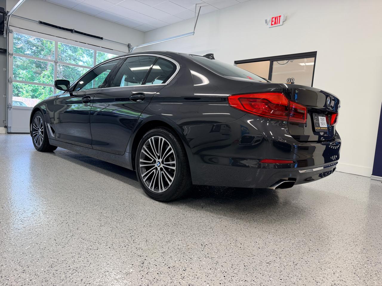 BMW 5 Series  2020