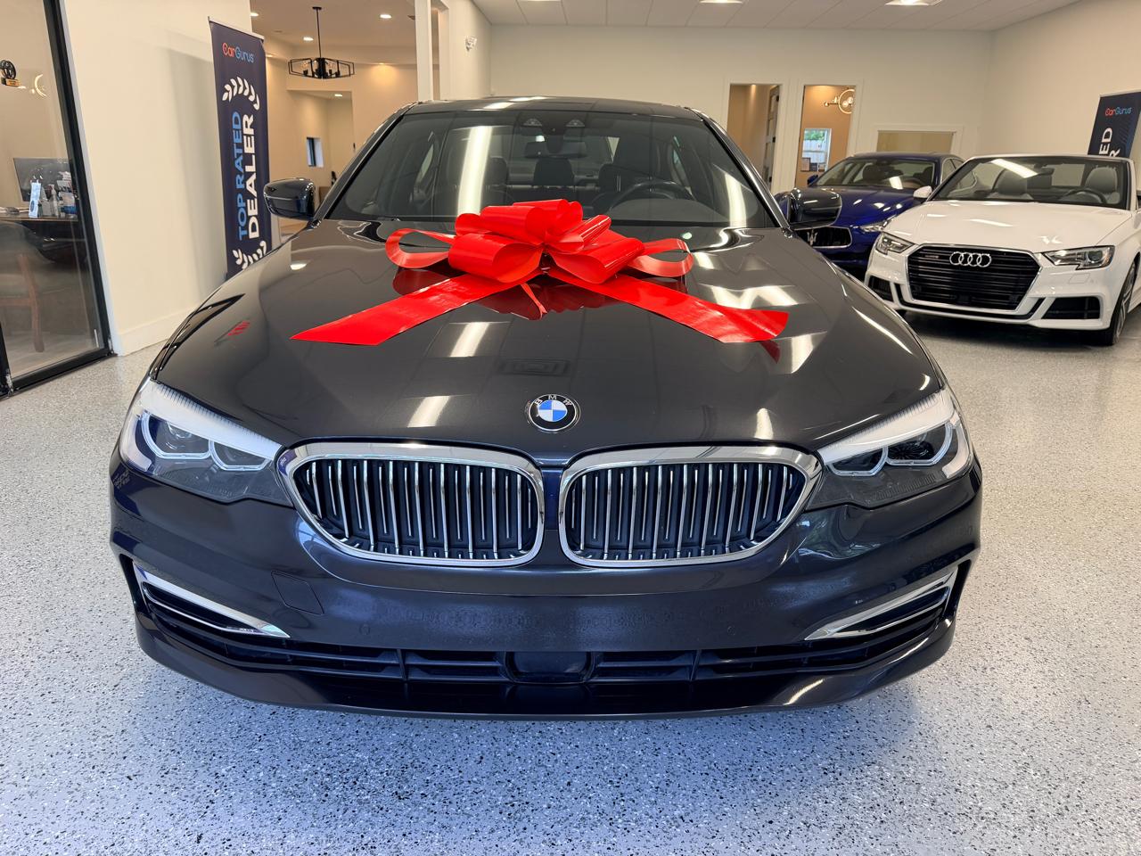 BMW 5 Series  2020
