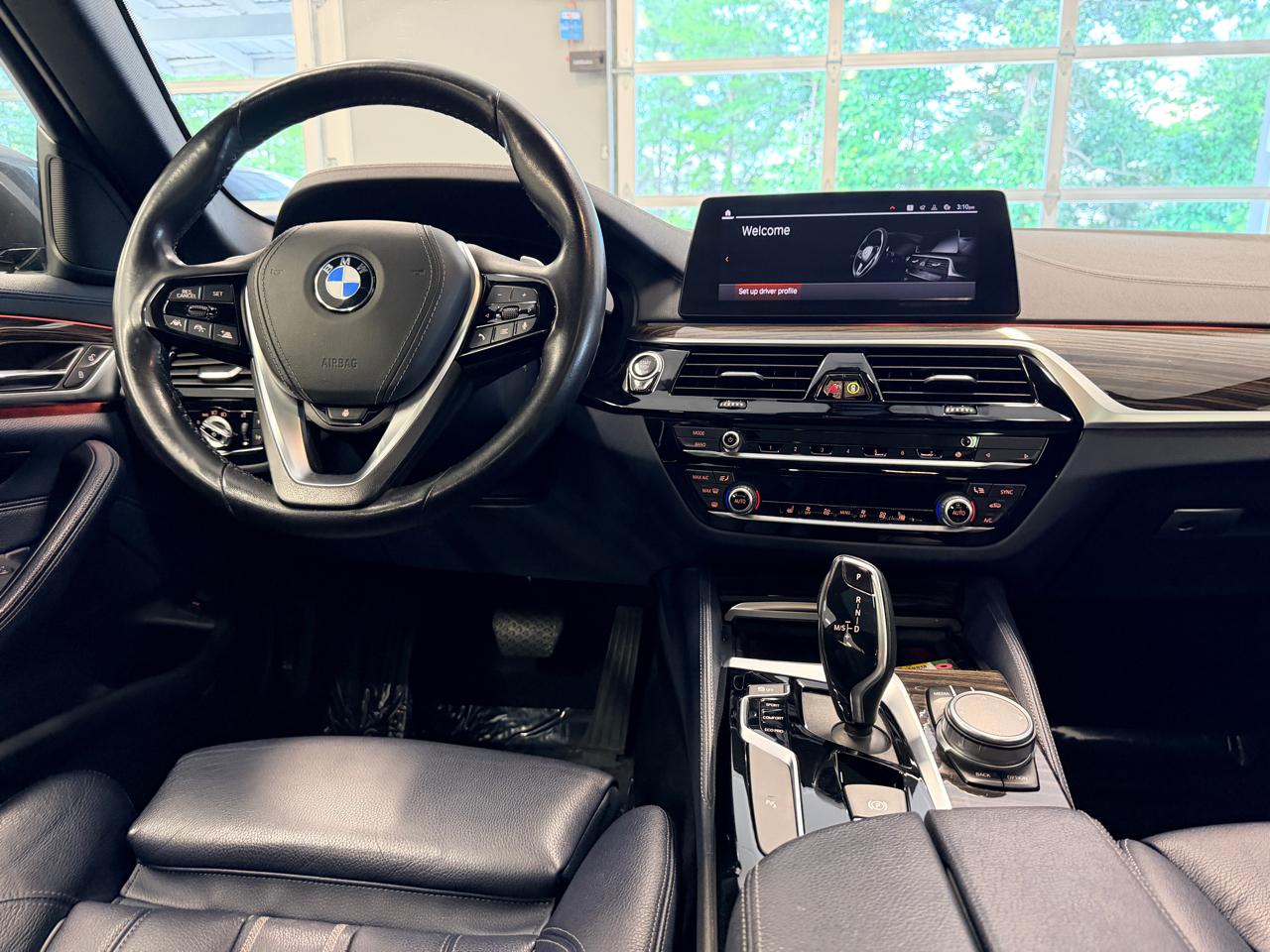 BMW 5 Series  2020