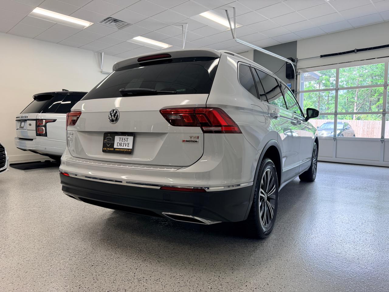 Volkswagen Tiguan 2.0T SEL 4MOTION 2018