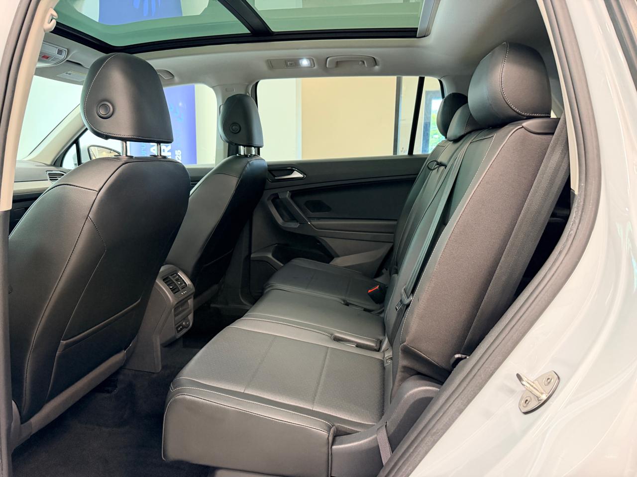 Volkswagen Tiguan 2.0T SEL 4MOTION 2018