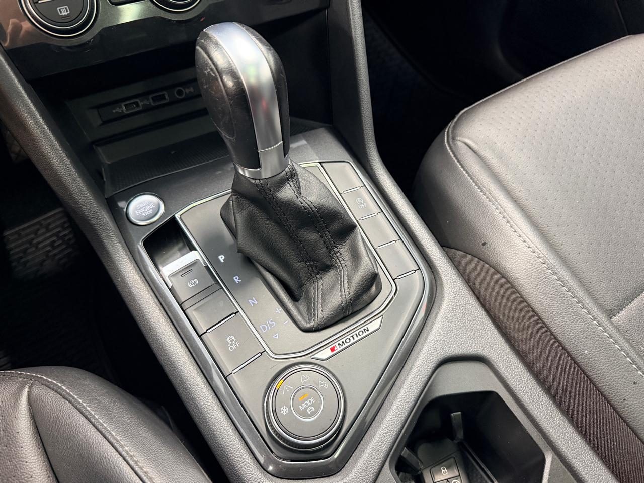 Volkswagen Tiguan 2.0T SEL 4MOTION 2018