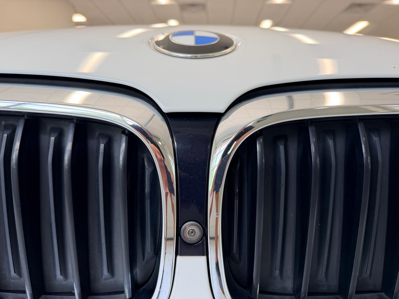 BMW 5 Series  2019