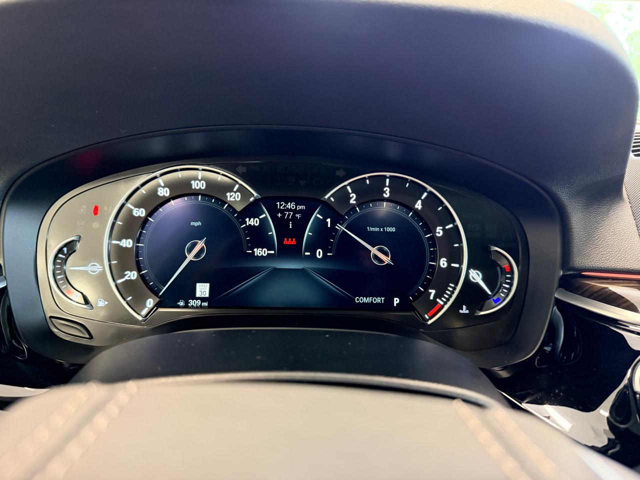 BMW 5 Series  2019