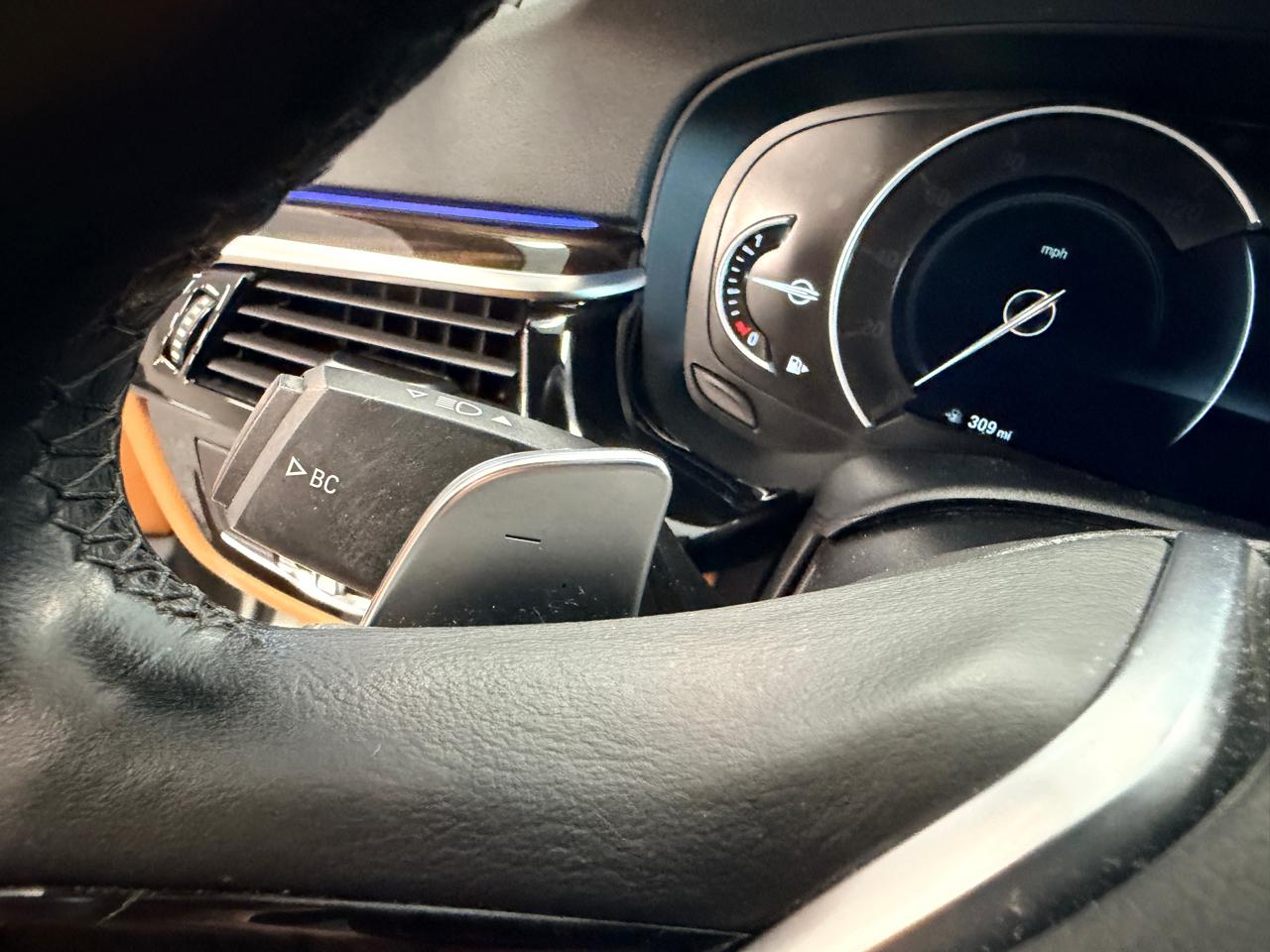BMW 5 Series  2019