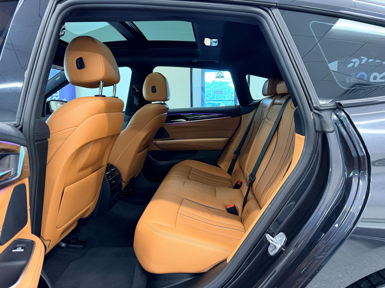 BMW 6 Series  2019