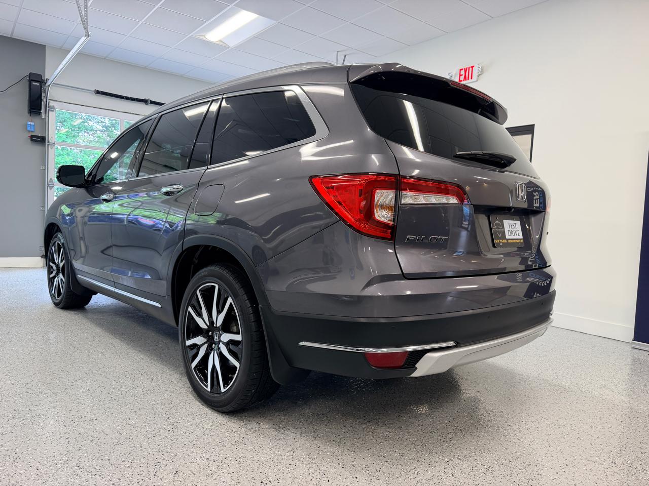 Honda Pilot Touring 7-Passenger 2WD 2019