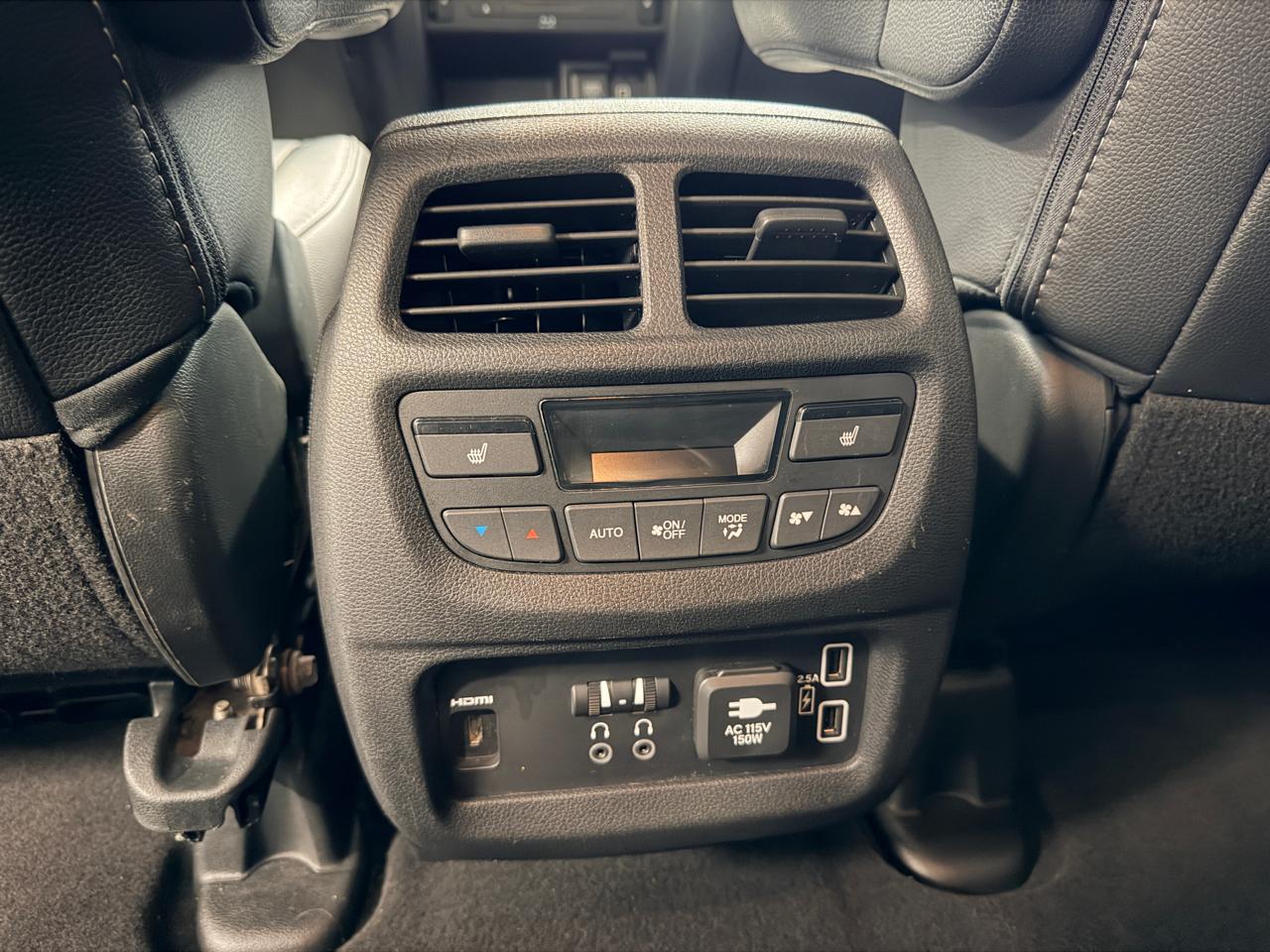 Honda Pilot Touring 7-Passenger 2WD 2019