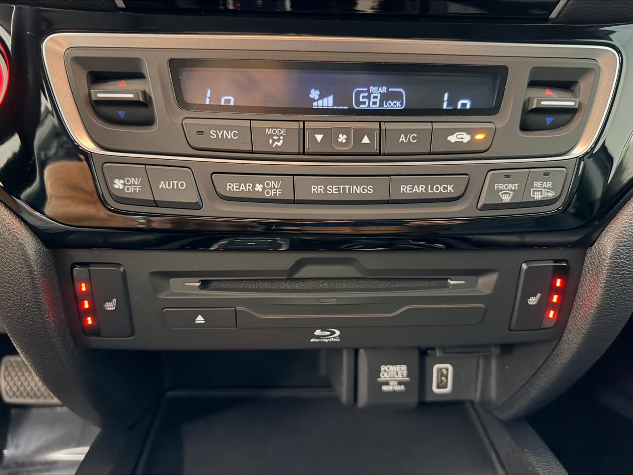 Honda Pilot Touring 7-Passenger 2WD 2019