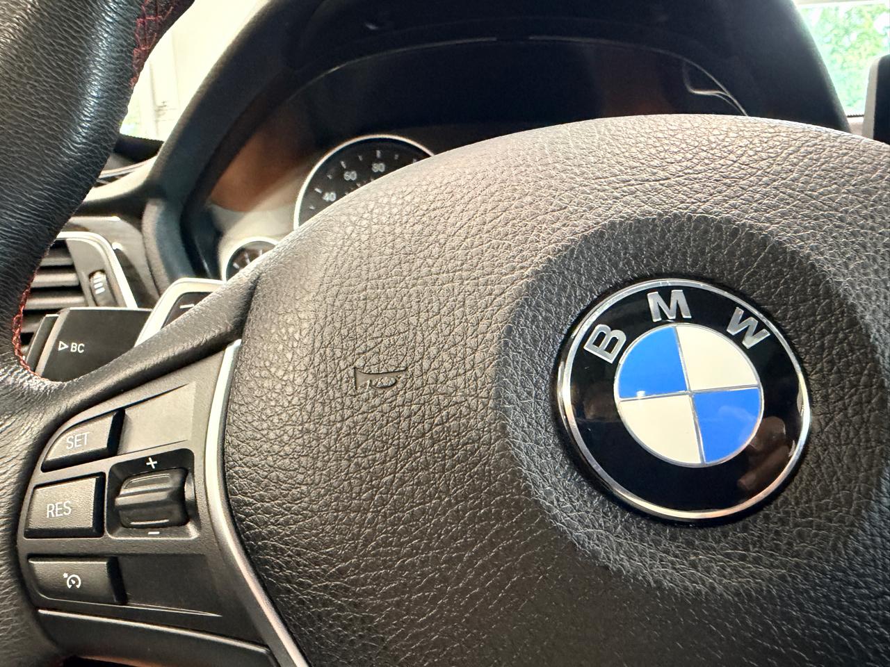 BMW 3 Series 330i xDrive Gran Turismo 2017