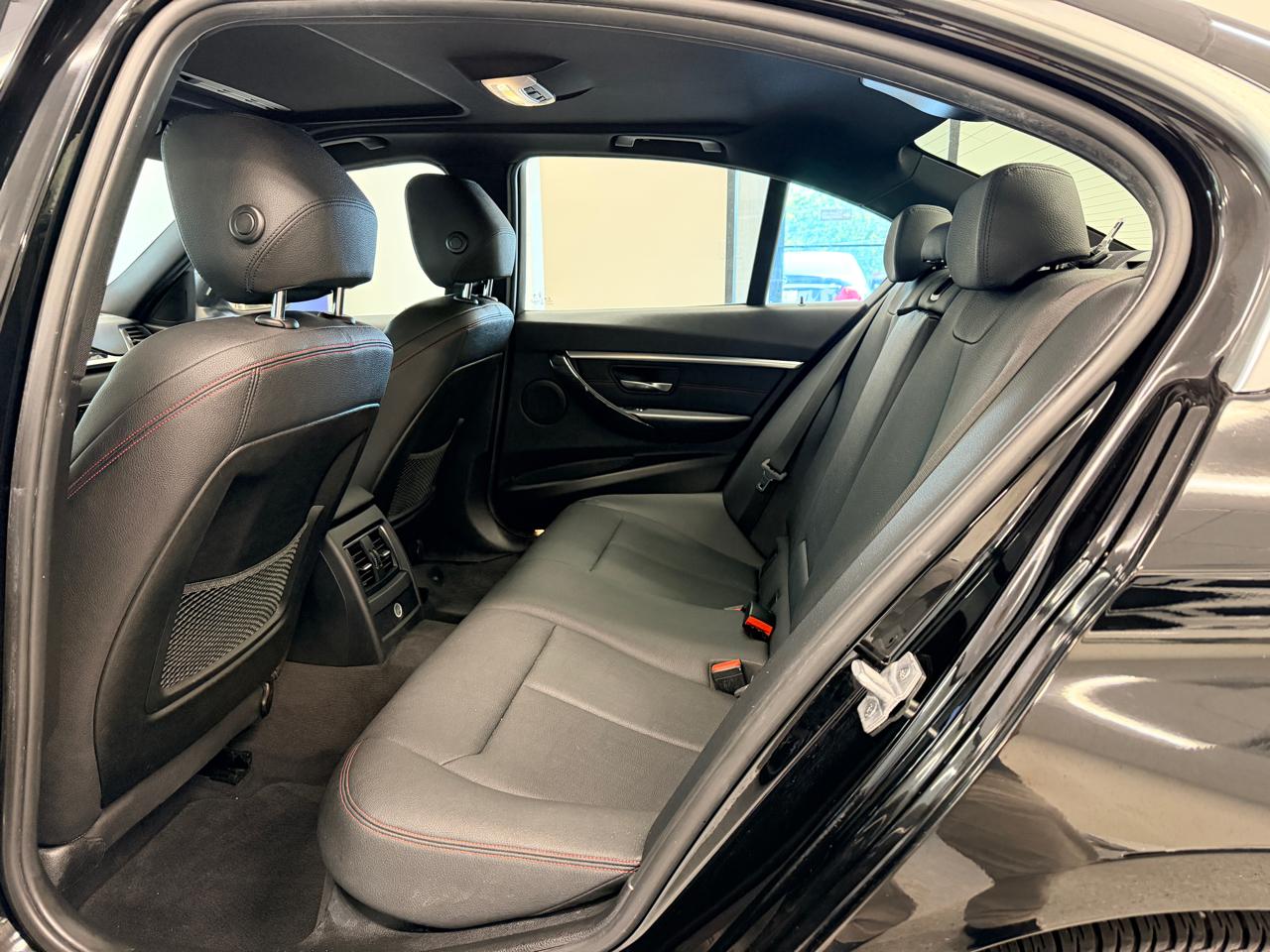 BMW 3 Series  2018