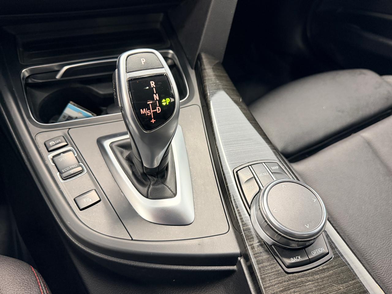 BMW 3 Series  2018