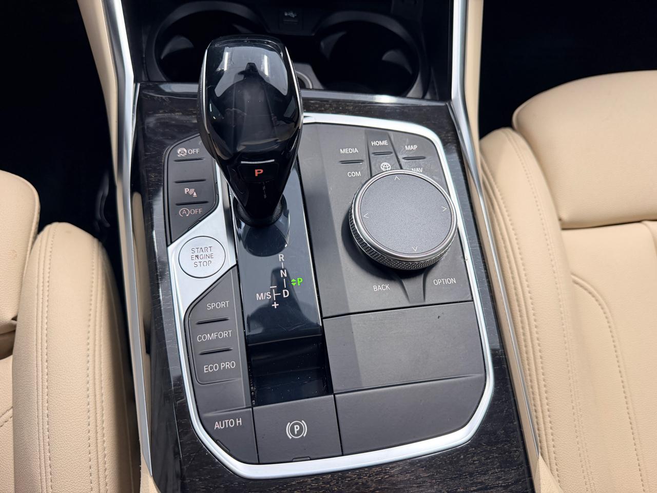 BMW 3 Series  2019