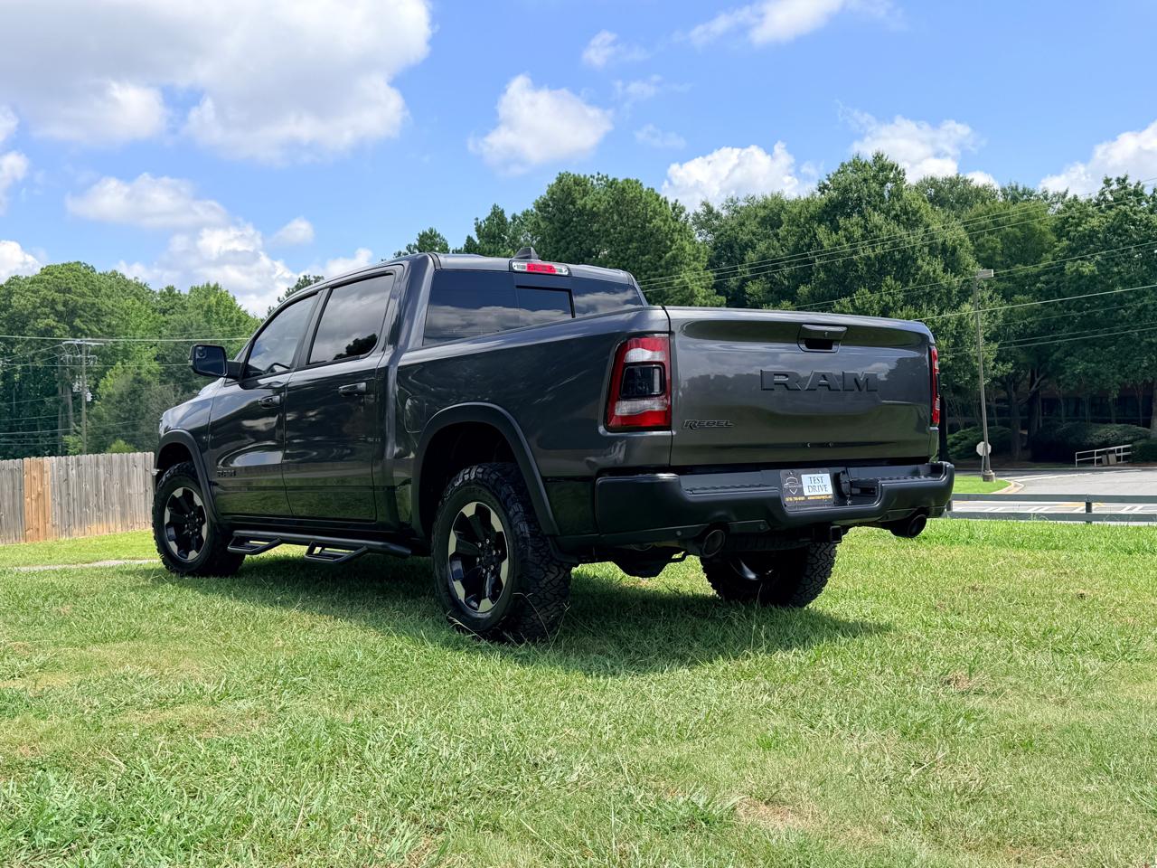 RAM 1500 Rebel 4x2 Crew Cab 5'7" Box 2019