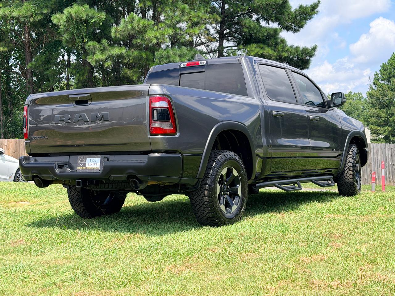 RAM 1500 Rebel 4x2 Crew Cab 5'7" Box 2019