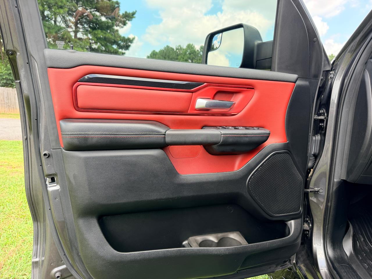 RAM 1500 Rebel 4x2 Crew Cab 5'7" Box 2019