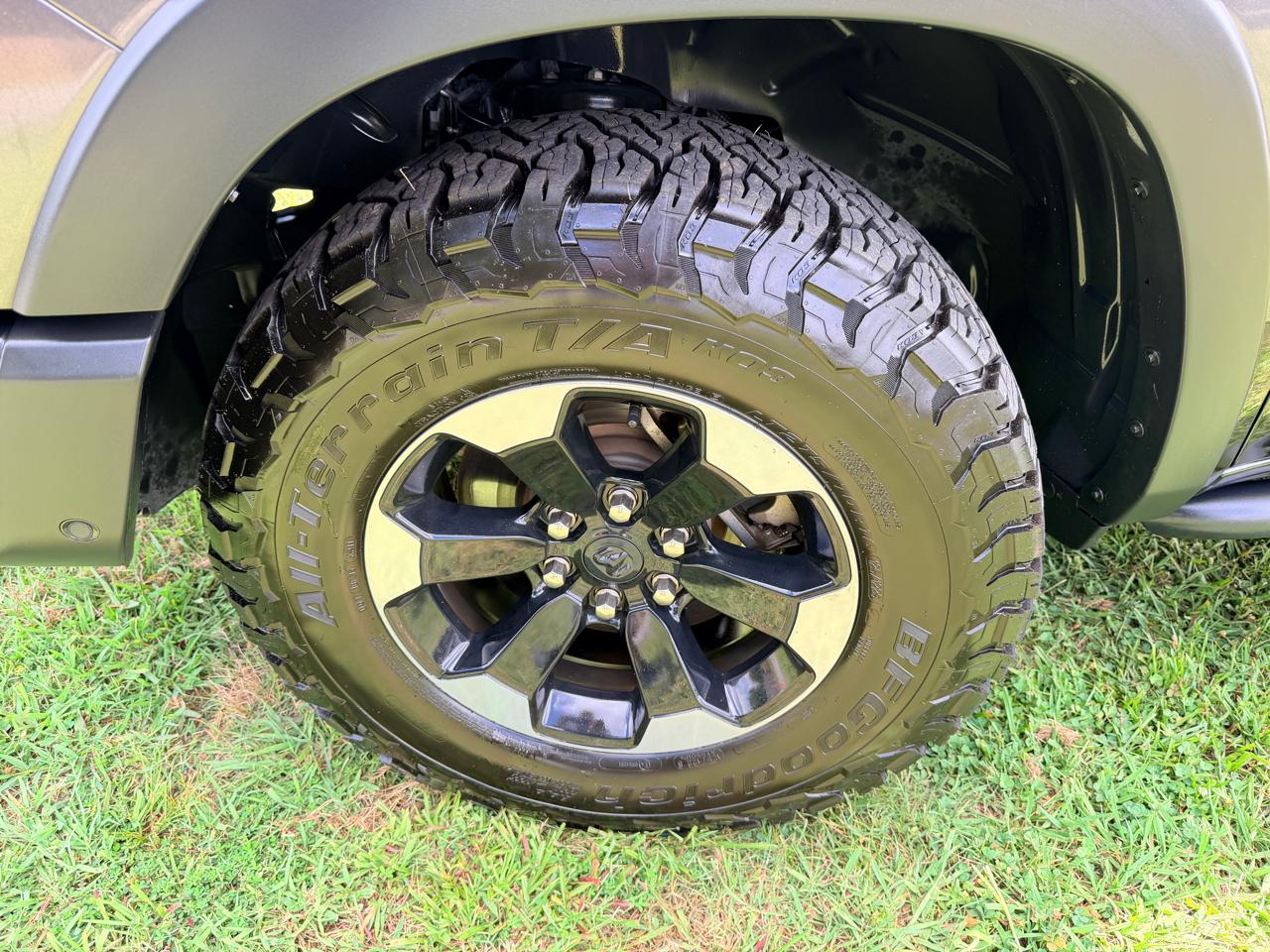 RAM 1500 Rebel 4x2 Crew Cab 5'7" Box 2019