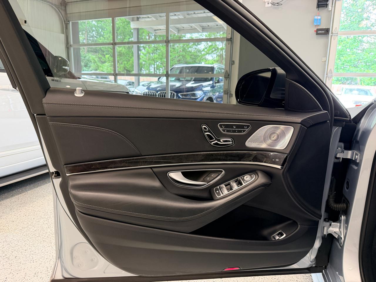 Mercedes-Benz S-Class  2018