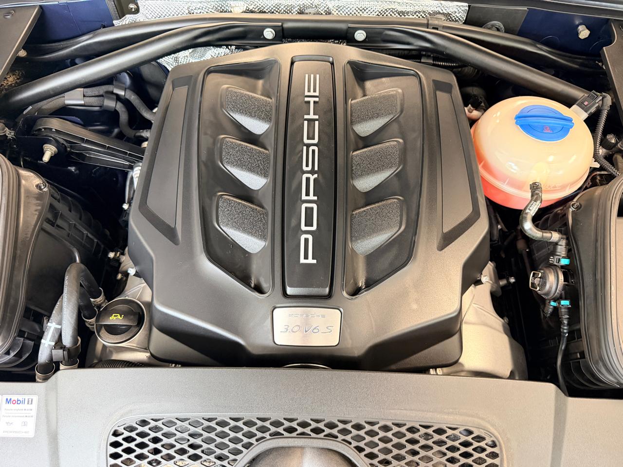 Porsche Macan AWD 4dr S 2015