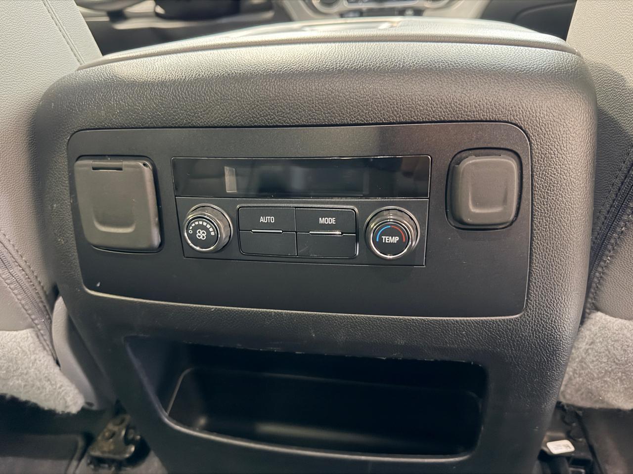 Chevrolet Tahoe 2WD 4dr LT 2020