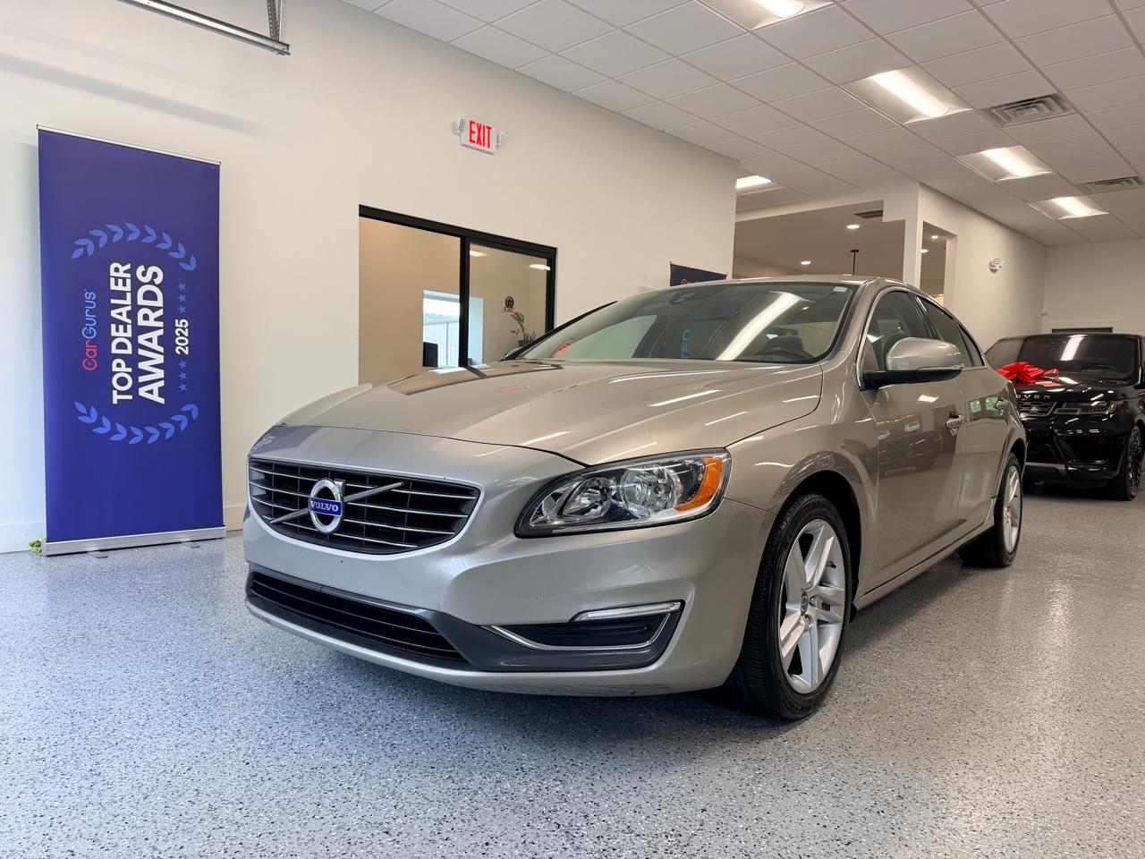 Volvo S60 4dr Sdn T5 FWD 2014