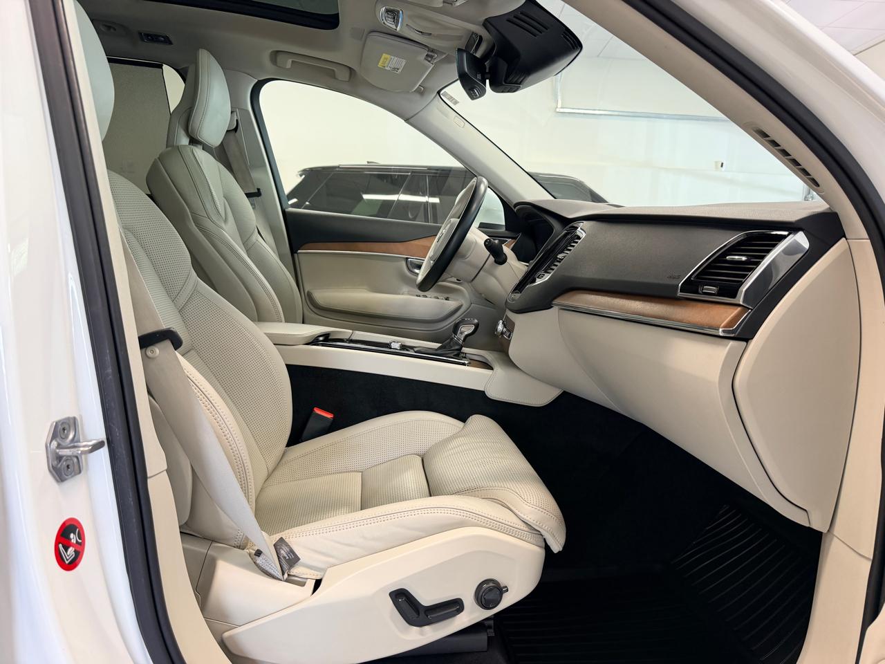 Volvo XC90 T6 AWD 7-Passenger Inscription 2017