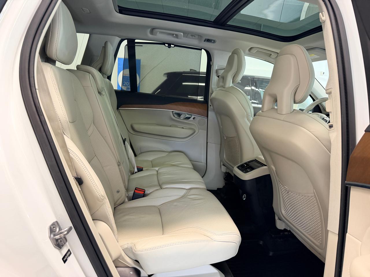 Volvo XC90 T6 AWD 7-Passenger Inscription 2017