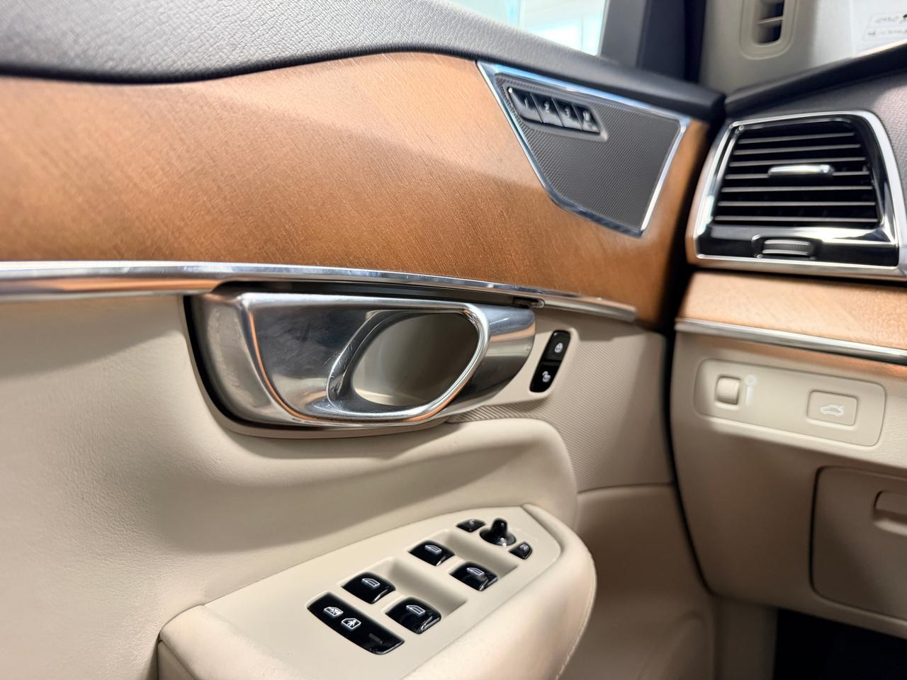 Volvo XC90 T6 AWD 7-Passenger Inscription 2017