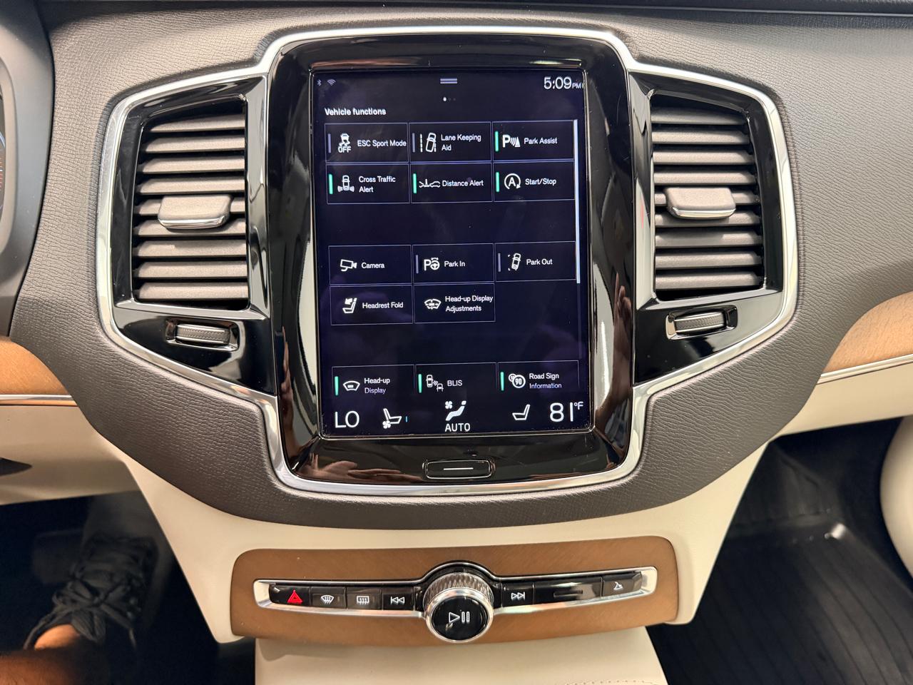 Volvo XC90 T6 AWD 7-Passenger Inscription 2017