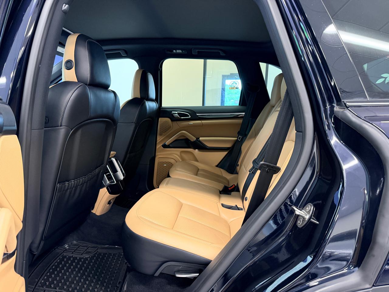 Porsche Cayenne AWD 4dr 2016