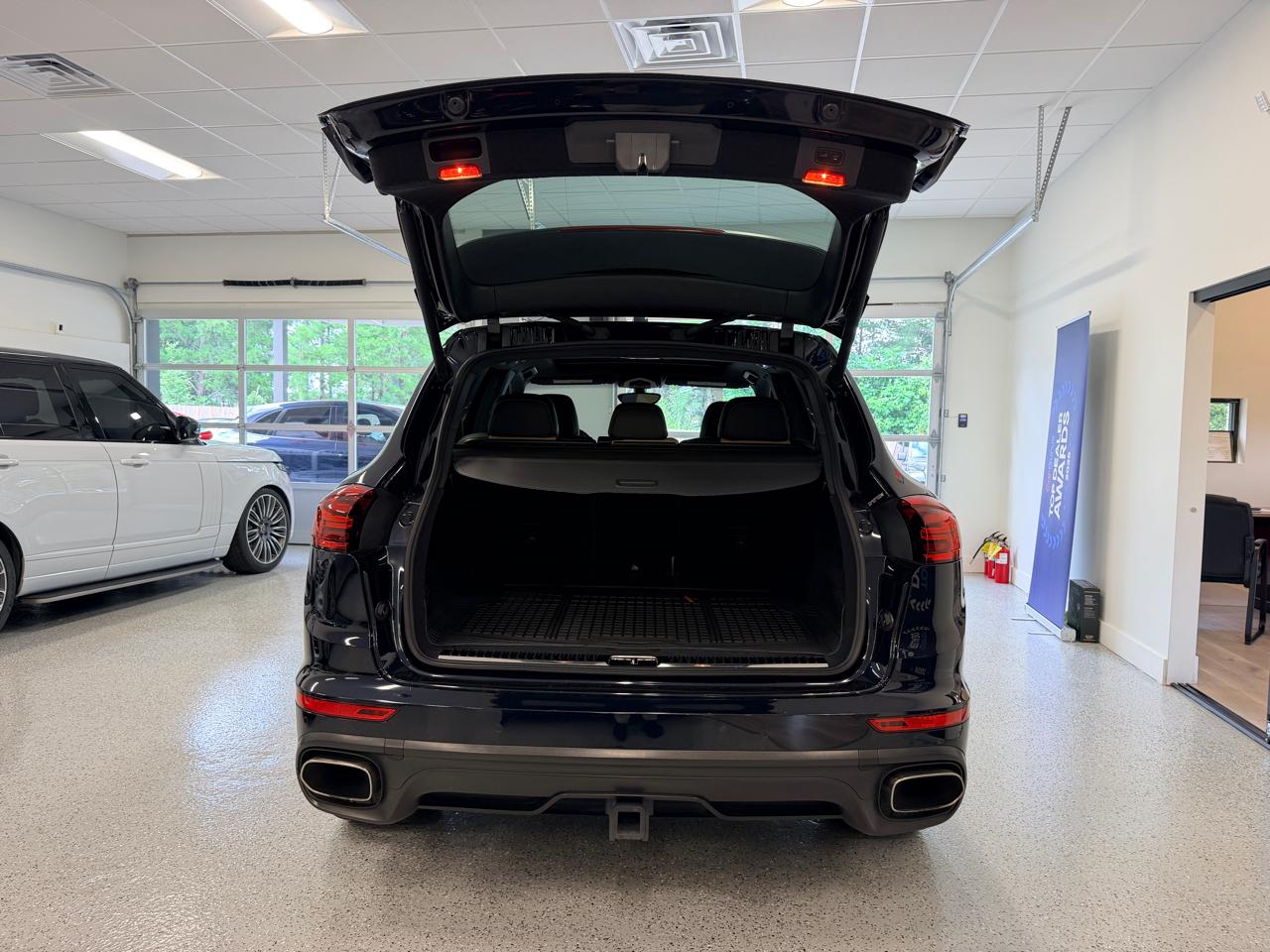 Porsche Cayenne AWD 4dr 2016