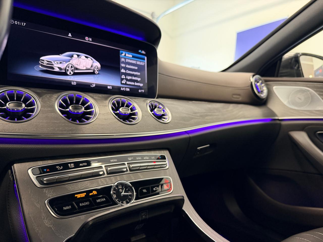 Mercedes-Benz CLS  2020