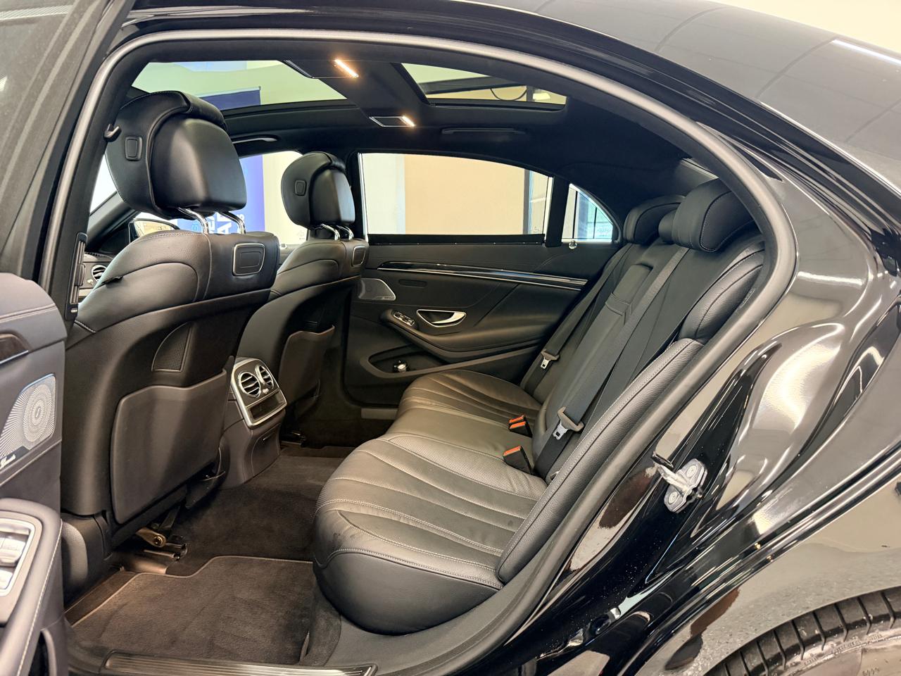 Mercedes-Benz S-Class  2019