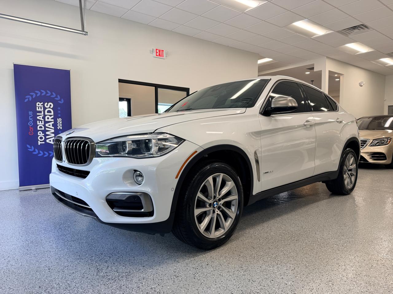 BMW X6  2019