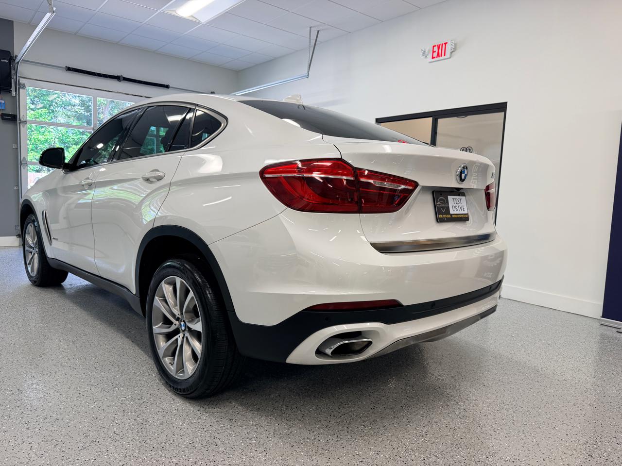 BMW X6  2019
