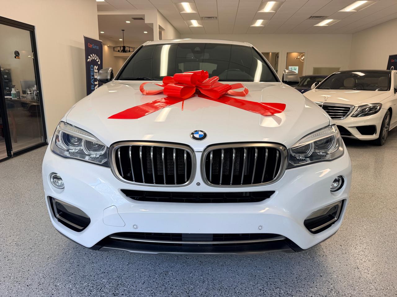 BMW X6  2019