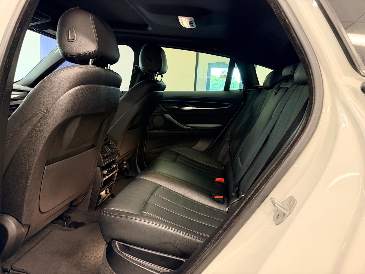 BMW X6  2019