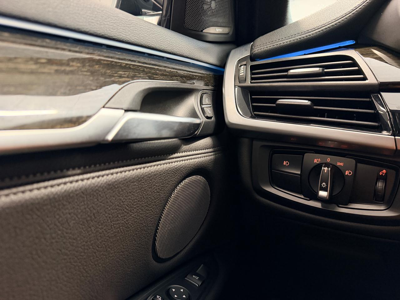 BMW X6  2019