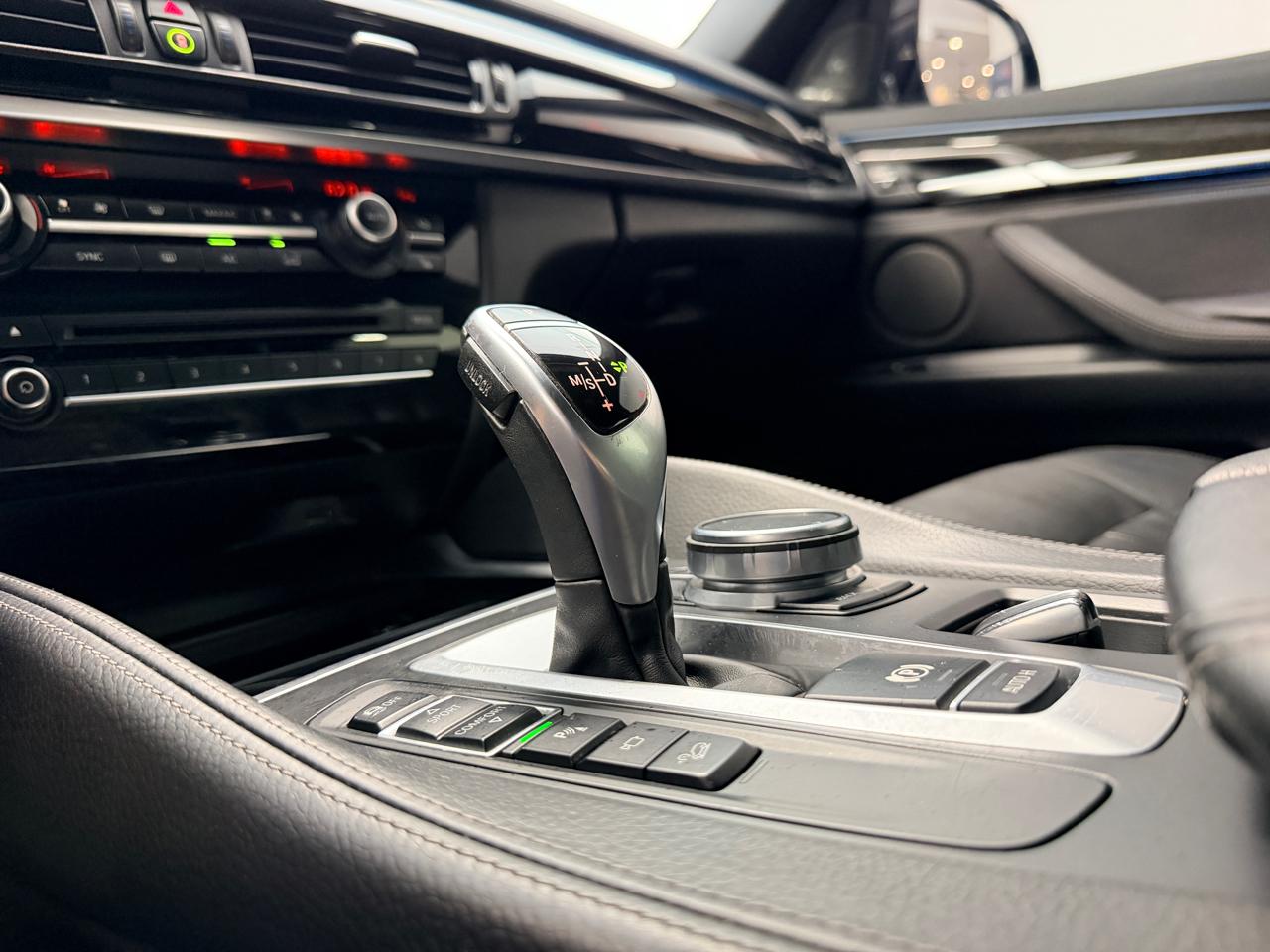 BMW X6  2019