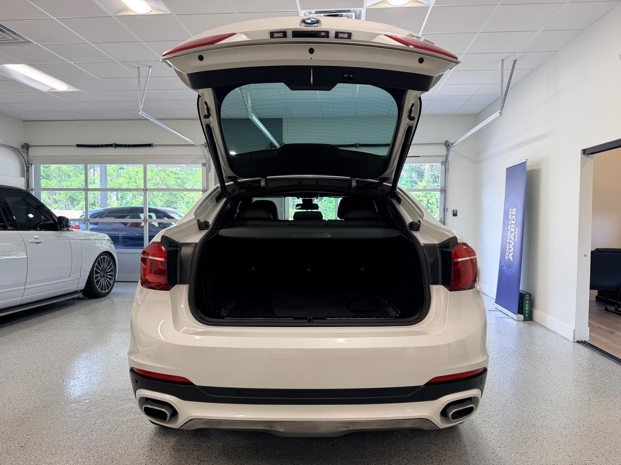 BMW X6  2019