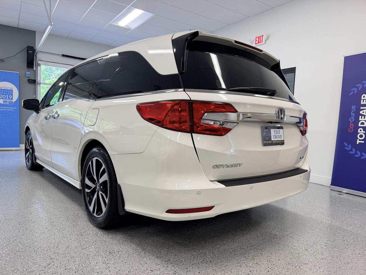Honda Odyssey Elite 2019