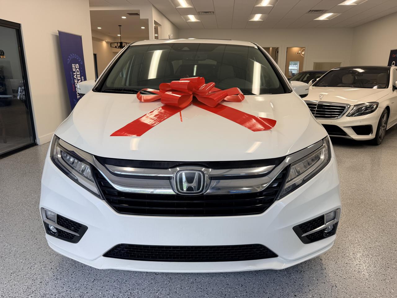 Honda Odyssey Elite 2019