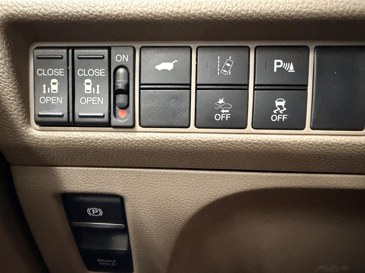 Honda Odyssey Elite 2019